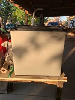 Mini fridge for student or garage