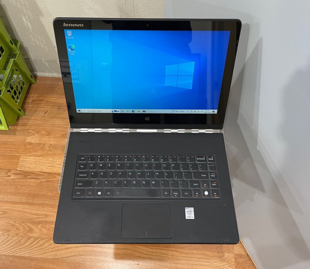 Lenovo Yoga 3 Pro 1370 Laptop 13” Convertible Touchscreen Core M 8GB