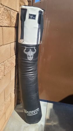 Warrior international 100Lb  heavy Punching Bag