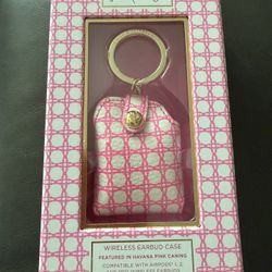 New Lilly Pulitzer Wireless Earbud Case. Havana Pink Caning. Compatible with  airpods 1 & 2, and pro wireless earbuds. New in box.