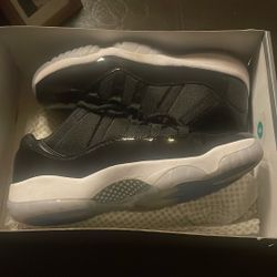 Jordan 11s Lows