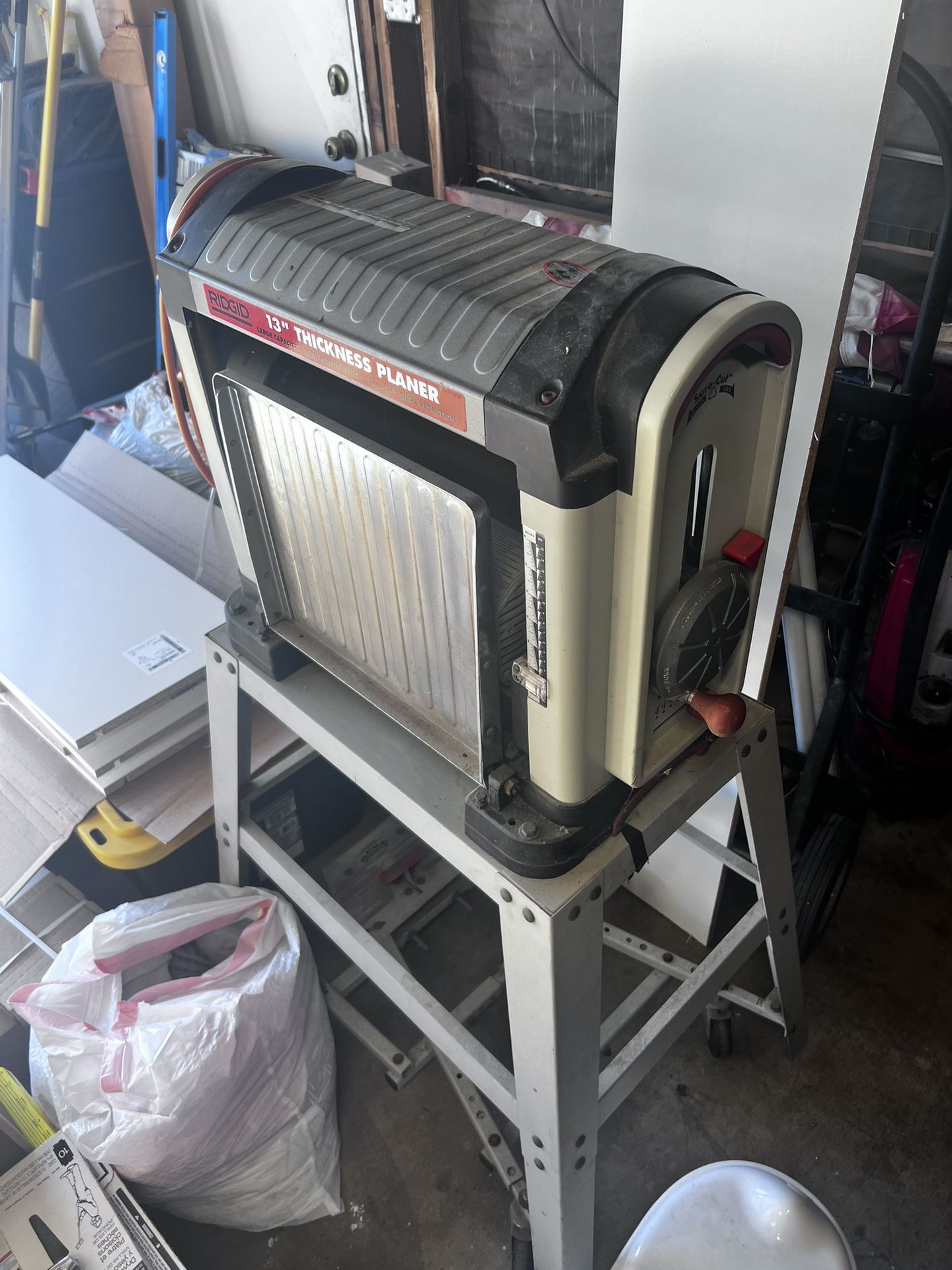 Rigid 13 Inch Thickness Planer 