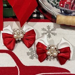 Handmade Christmas Dog Hair Clips , Holiday Pet Accessories 