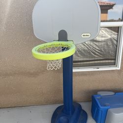 Kids Basketball Hoop