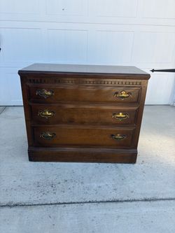 Vintage Ethan Allen Solid Wood Dresser