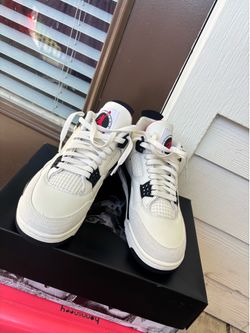 Jordan 4 Retro
