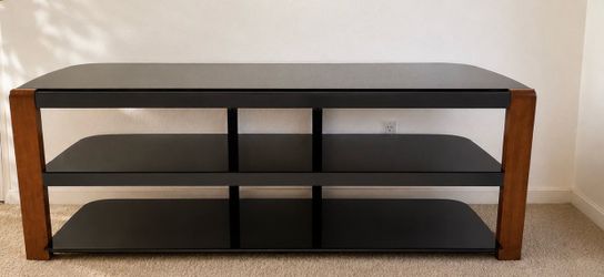 TV Stand / Entertainment Center