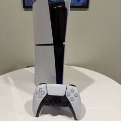 PS5 Slim 1TB With Controller 