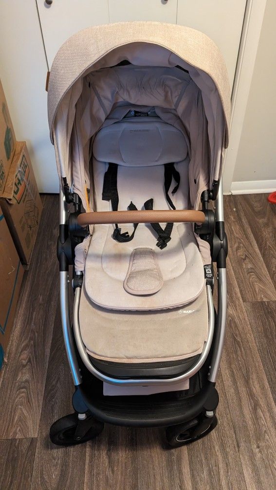 Maxi Cosi Stroller And Car seat Travel System 