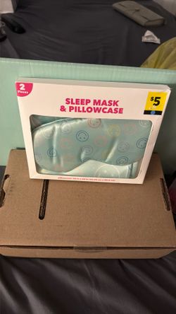 Sleep Mask With A Pillow Case 