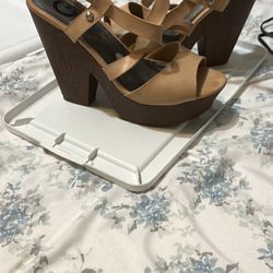 Womens Shoes