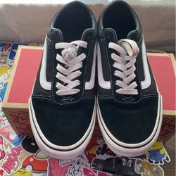 Men’s Vans 7.5