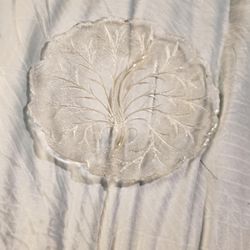 🩷 1970s Vintage Indiana Glass Pebble Leaf  - Still Available