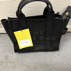 Marc Jacobs The Leather Small Tote Bag black