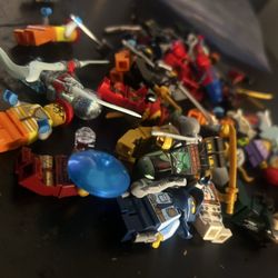 Lego 20-25 Minifigures