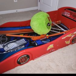 Toddler Race Car Bed 