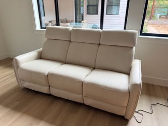 New* Cream Suede Power Recliner Sofa