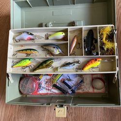 Tackle Box Lures $35