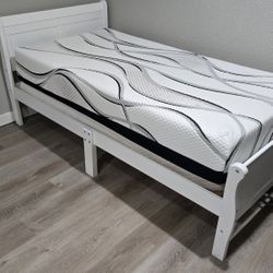 Twin Bed With Mattress 