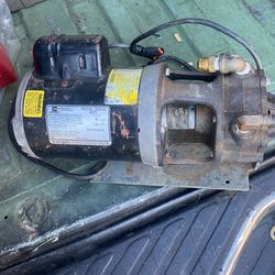 Gast Model 0870-p108A-G515AX Water Pump
