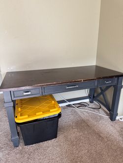 Desk table Costco