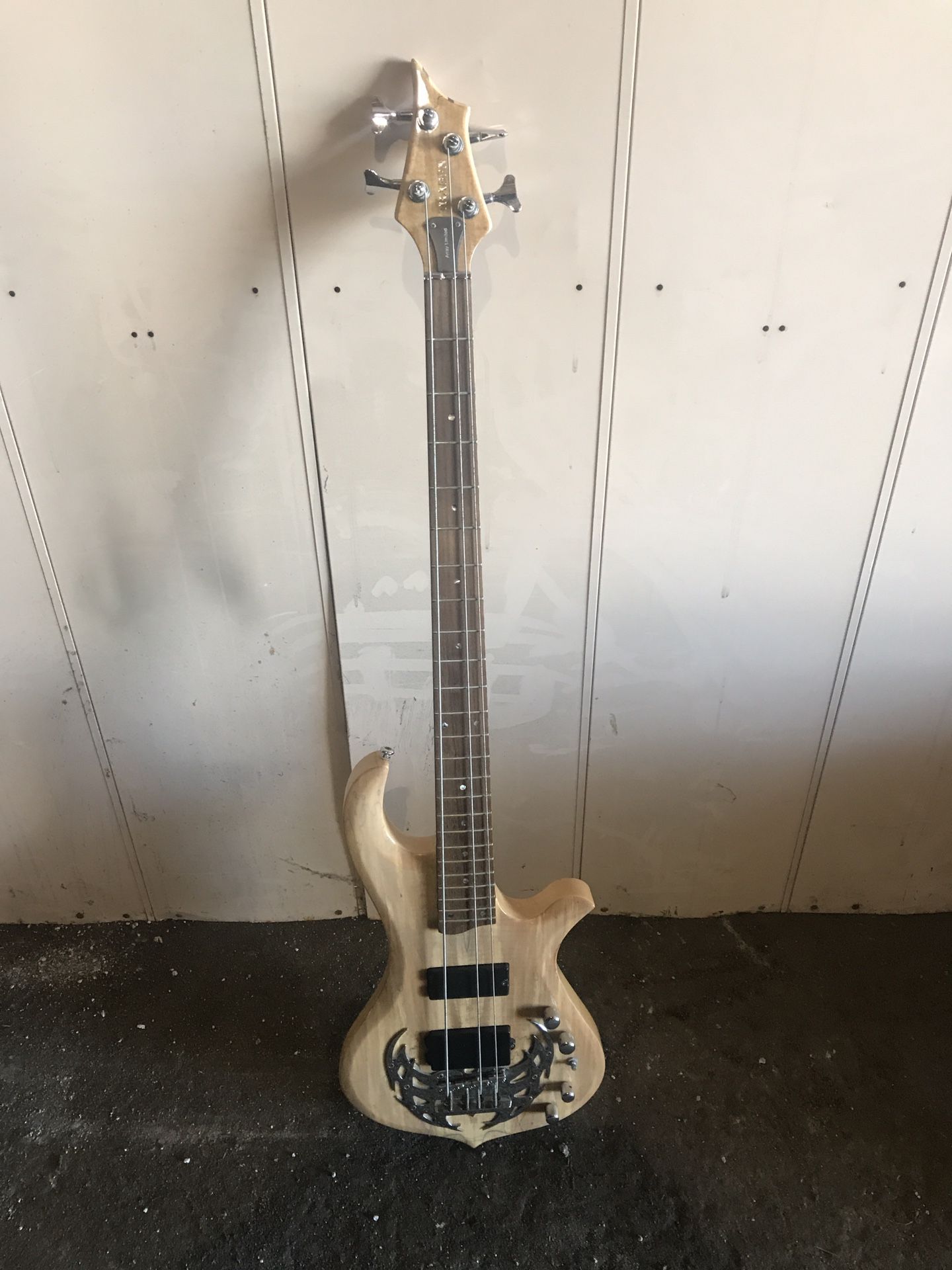 Traben custom 4 string bass guitar