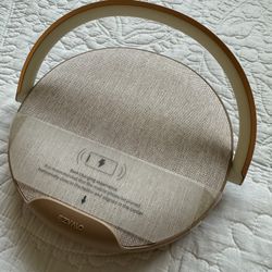 Music Table Lamp w/ Wireless Charger 