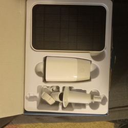 Eufy 4g Starlight Camera W/ solar Panel + Chromecast W/Google T.v 4k. Both Items Brand New And Were Only Opened to Verify all Contents were there.