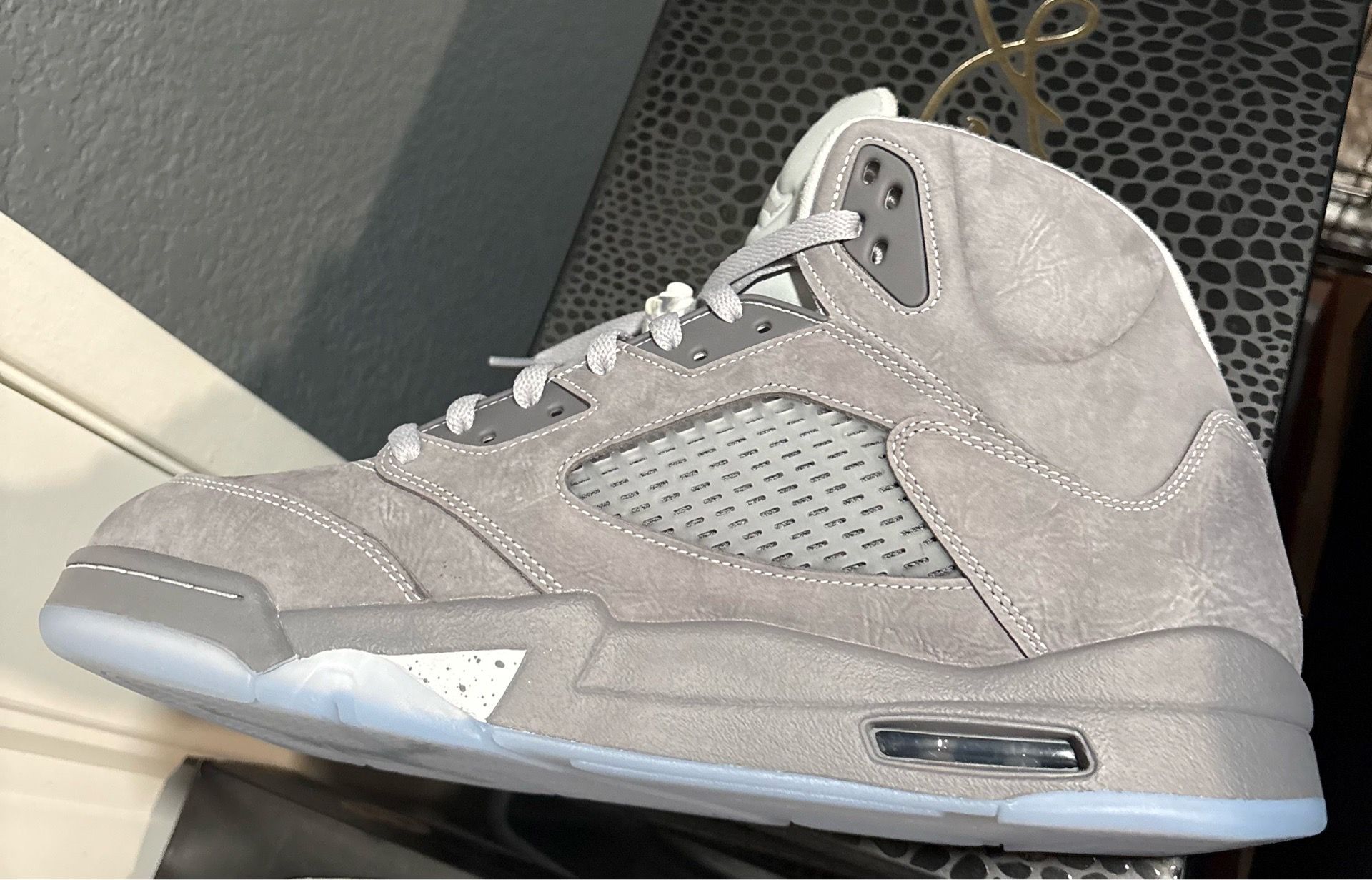 Jordan 5 wolf grey men’s size 13