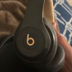 Beats Studio 3
