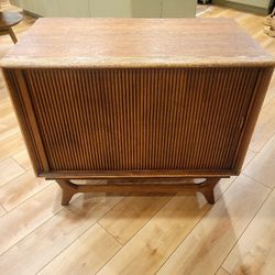 Mid-century sliding hutch!