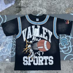 Valley Dreamst shirt size  brand new comes with  tags and bag
