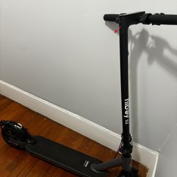 S2 Hiboy Electric Scooter 