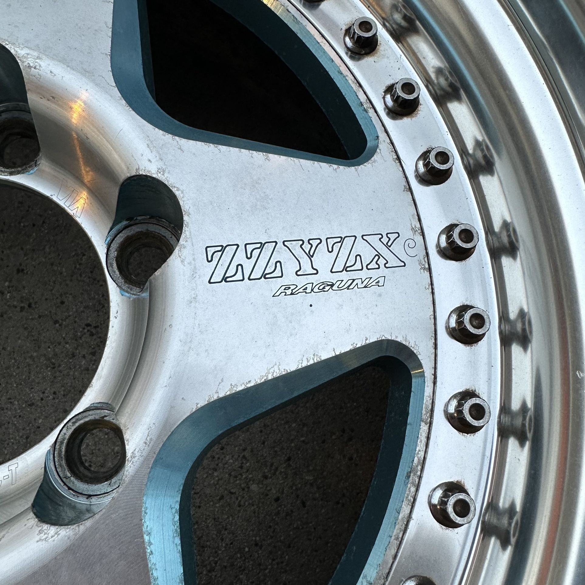 JDM 16” Raguna ZZYZX 6x139.7 6x5.5 for Sale in Los Angeles, CA