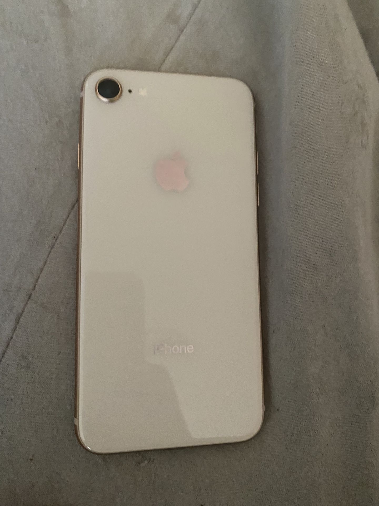 iPhone 7 refurbished Unlocked 64gb