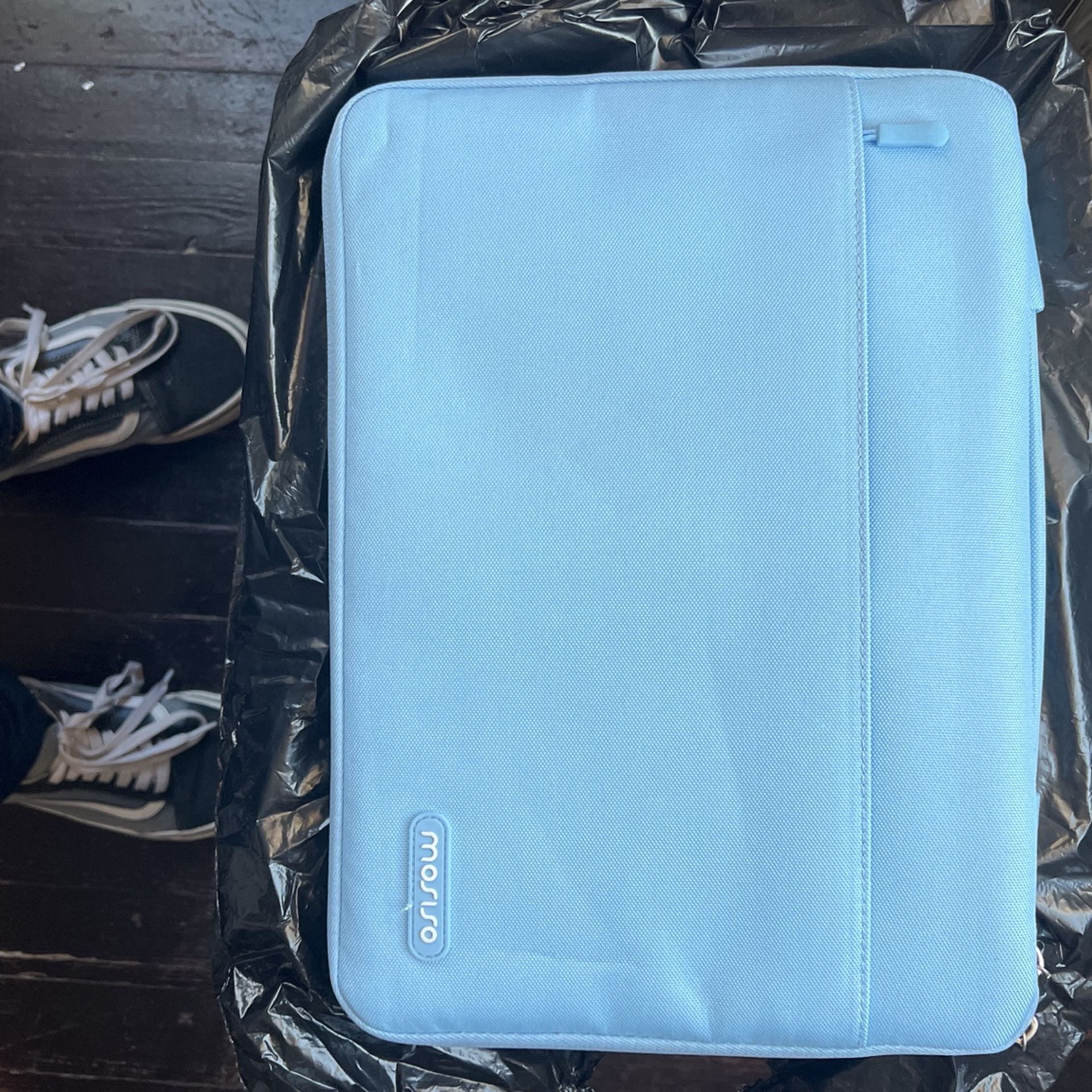16 in Laptop Case