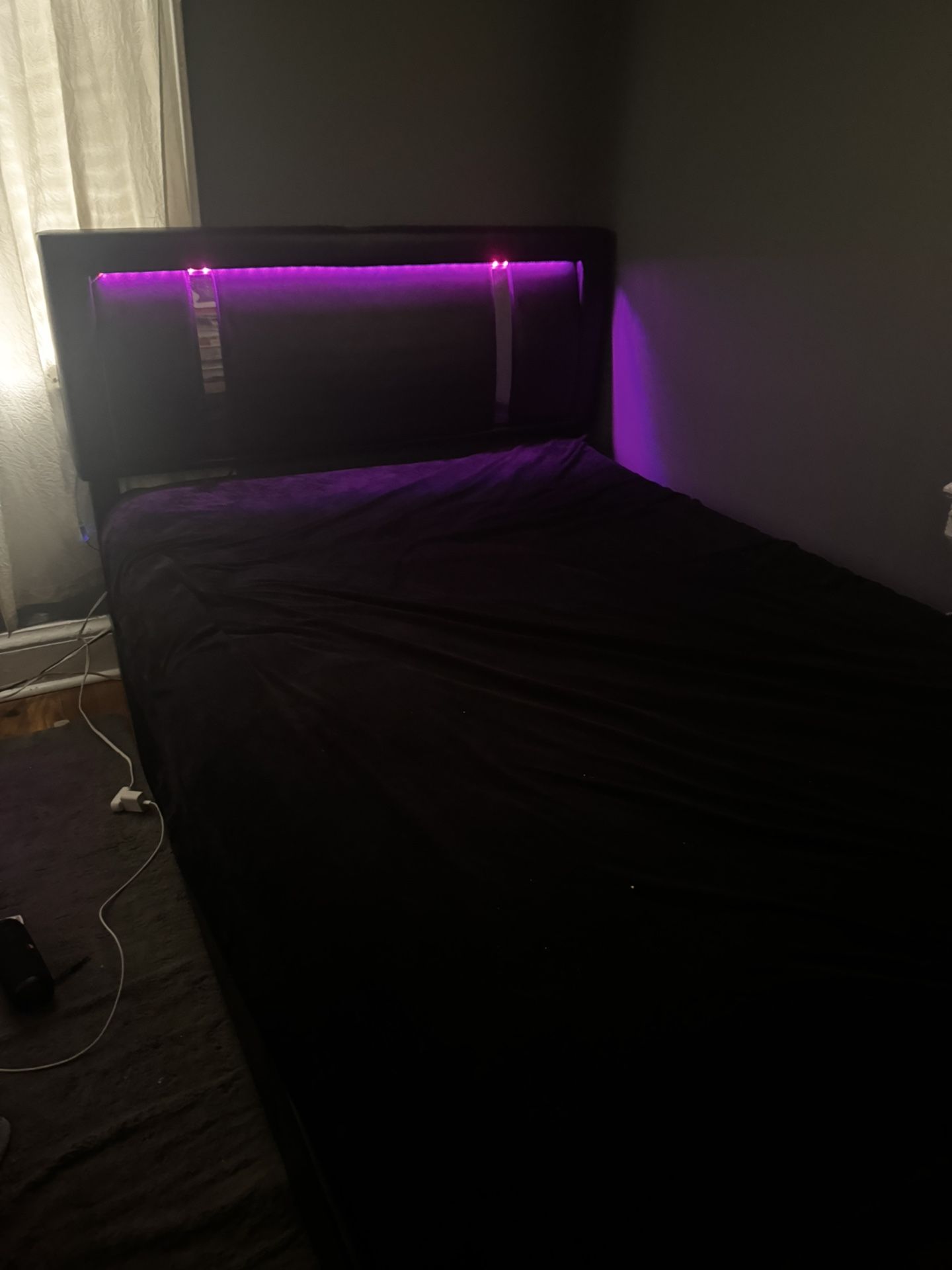 "Full Size" Bedframe WITH LED