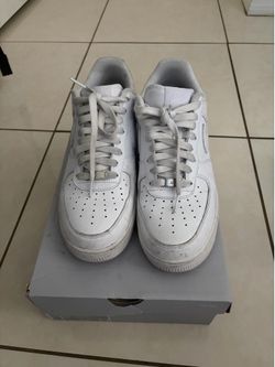 white nike air force’s