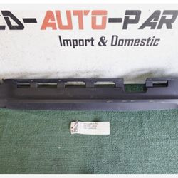 2016 - 2020 TOYOTA TACOMA FRONT LOWER BUMPER VALANCE DIFFUSER OEM AY29429