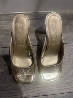 DKNY Arleen Gold Metallic Mule Heels – Women’s Size 7.5 – New