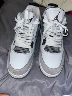 Men’s air Jordan 4 size 10