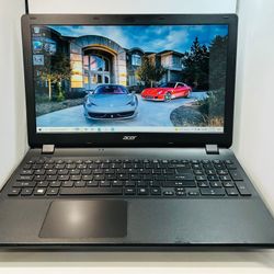 ACER Aspire 15” 4GB//120GB SSD Windows 10 Fully Functional