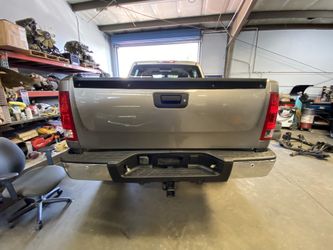 Taillights 08 GMC SIERRA PAIR 