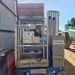 2018 Genie GR-20 20’ Vertical Mast lift