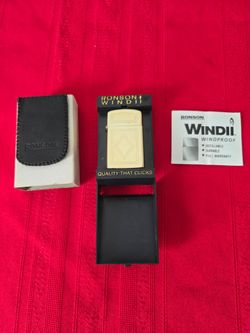 Ronson lighter NIB