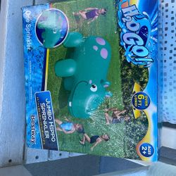 H2O Go! Jumbo Hippo Sprinkler 