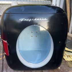 mini refrigerador working perfect is working for 110 volt oh 12 dc 