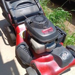 PLEASE  READ  DESCRIPTION!!!!!!Front Propelled  Lawn Mower 
