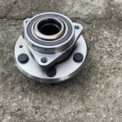 08-17 Enclave / 09-17 Traverse / 07-16 Acadia/Compatible with 07-10 Saturn Outlook Front Rear Wheel Bearing Hub