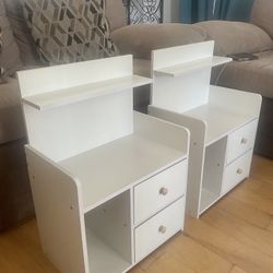 Set of 2 Modern Nightstands